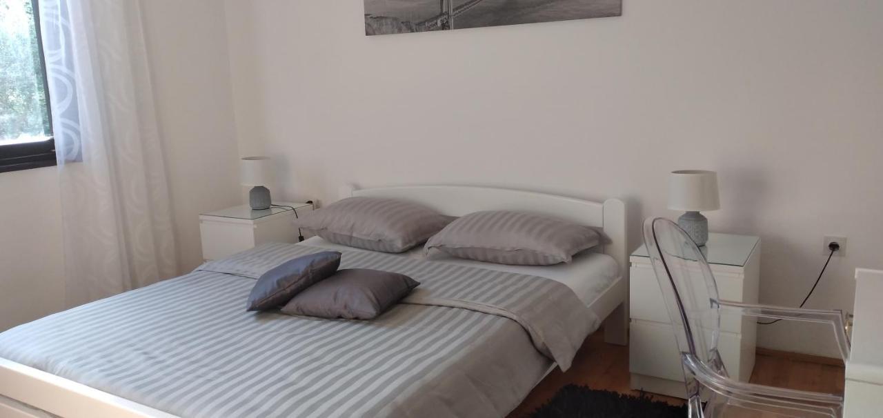 לאבין Apartment Greta מראה חיצוני תמונה